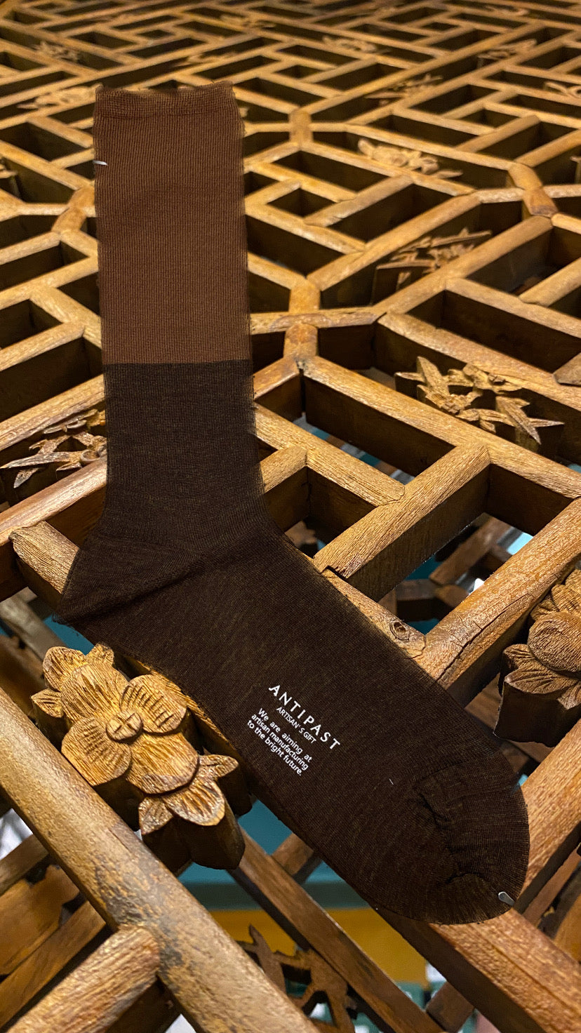 ANTIPAST Two Tone Rib socks Brown