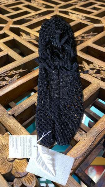 TAPE YARN TABI socks Black w/silver