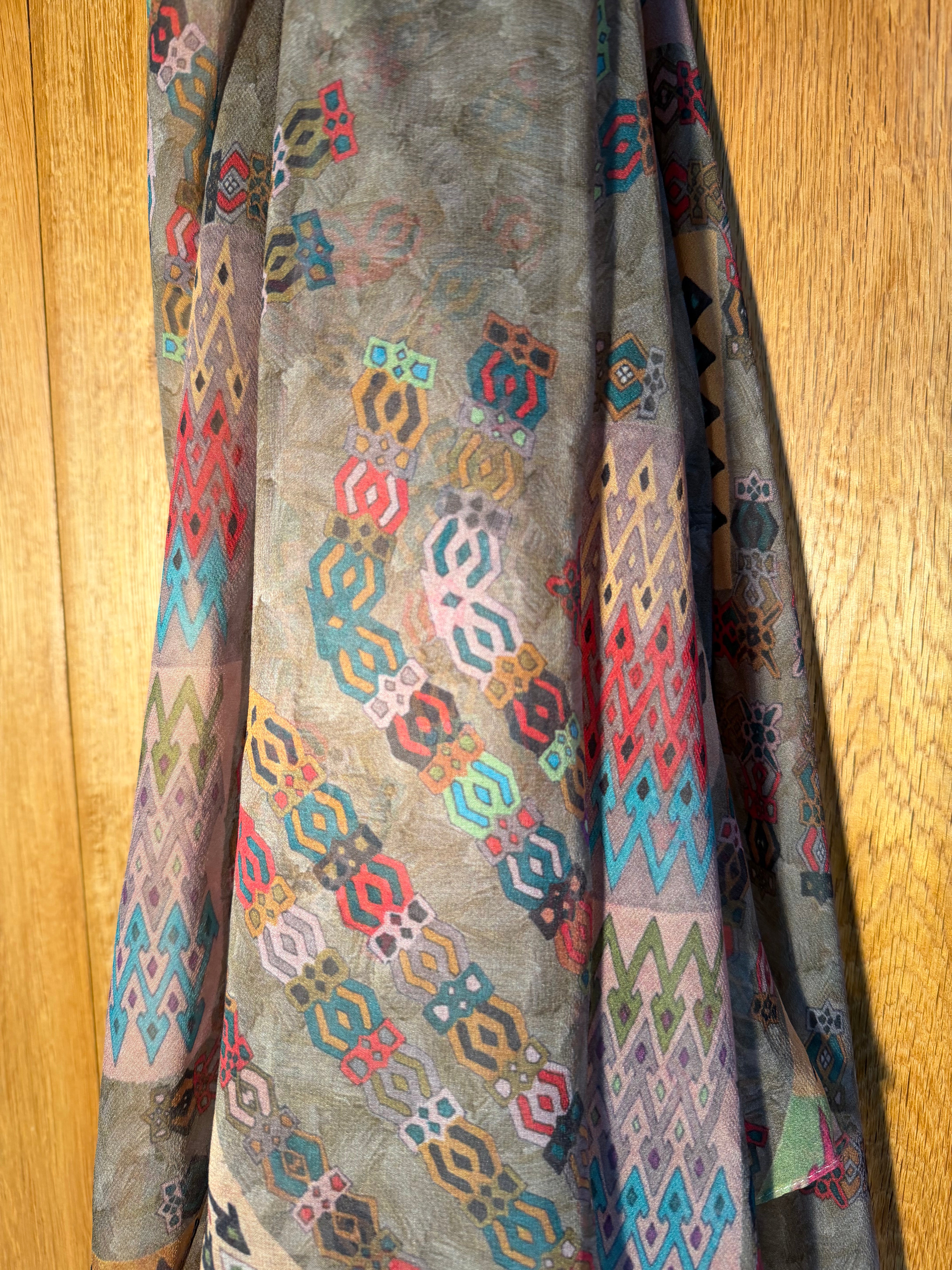 Scarf - Harly Light 140x140