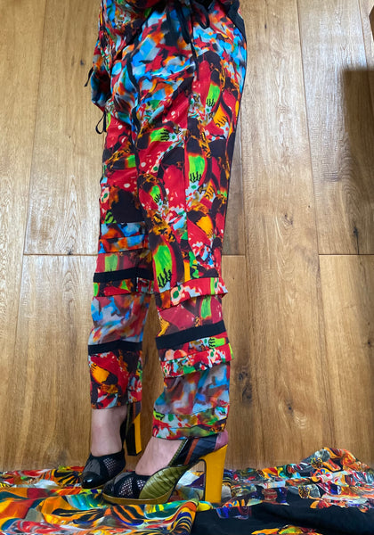 Billie Pants Song of Happiness