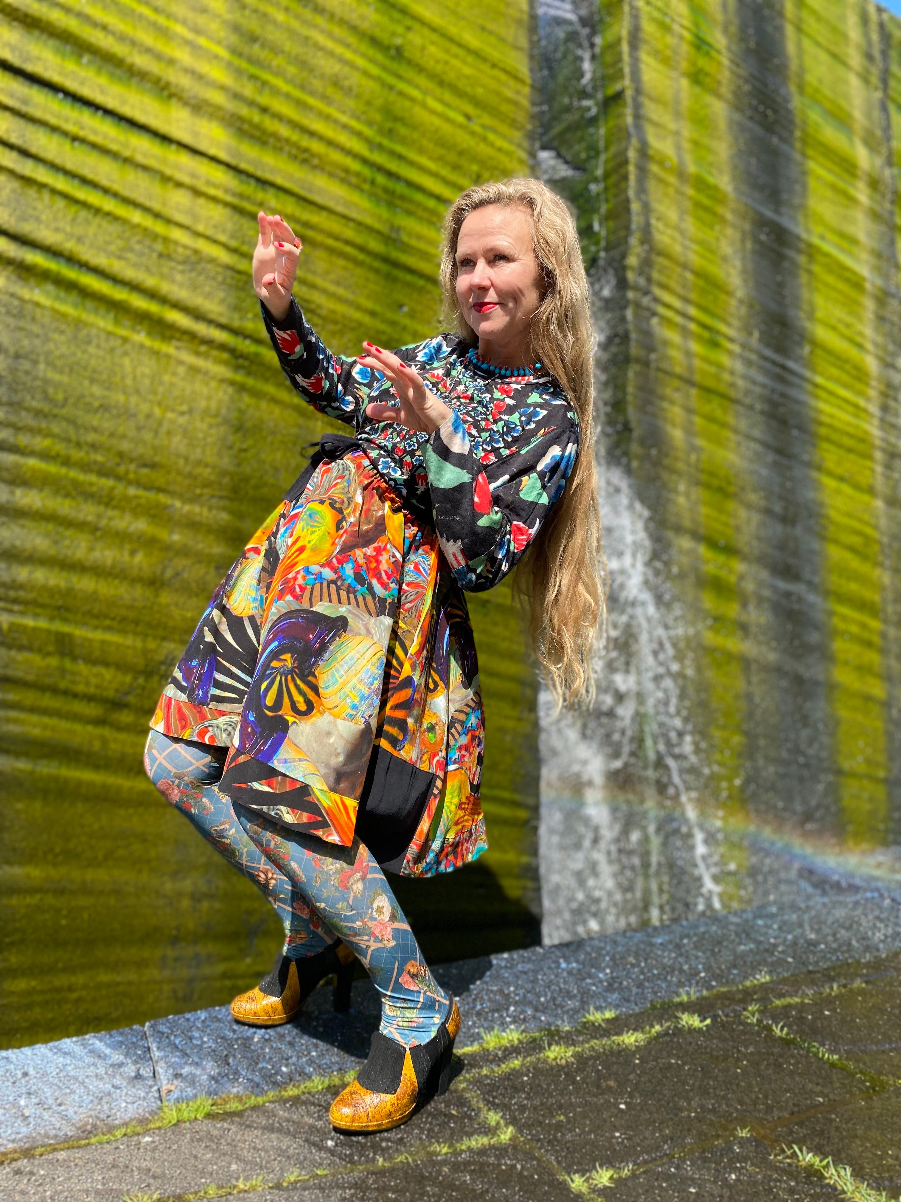 Emmeline skirt Burst of Joy