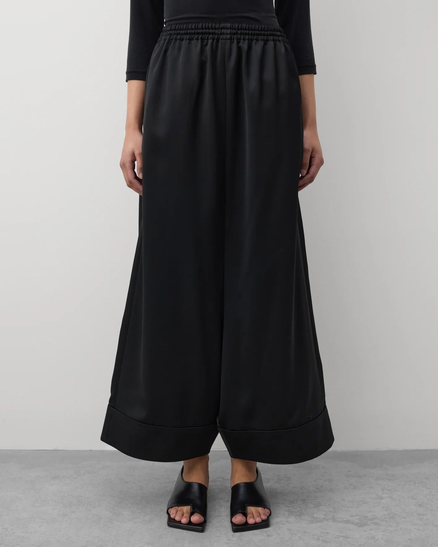 Junya Watanabe Wide Leg Cuffed Trousers Black