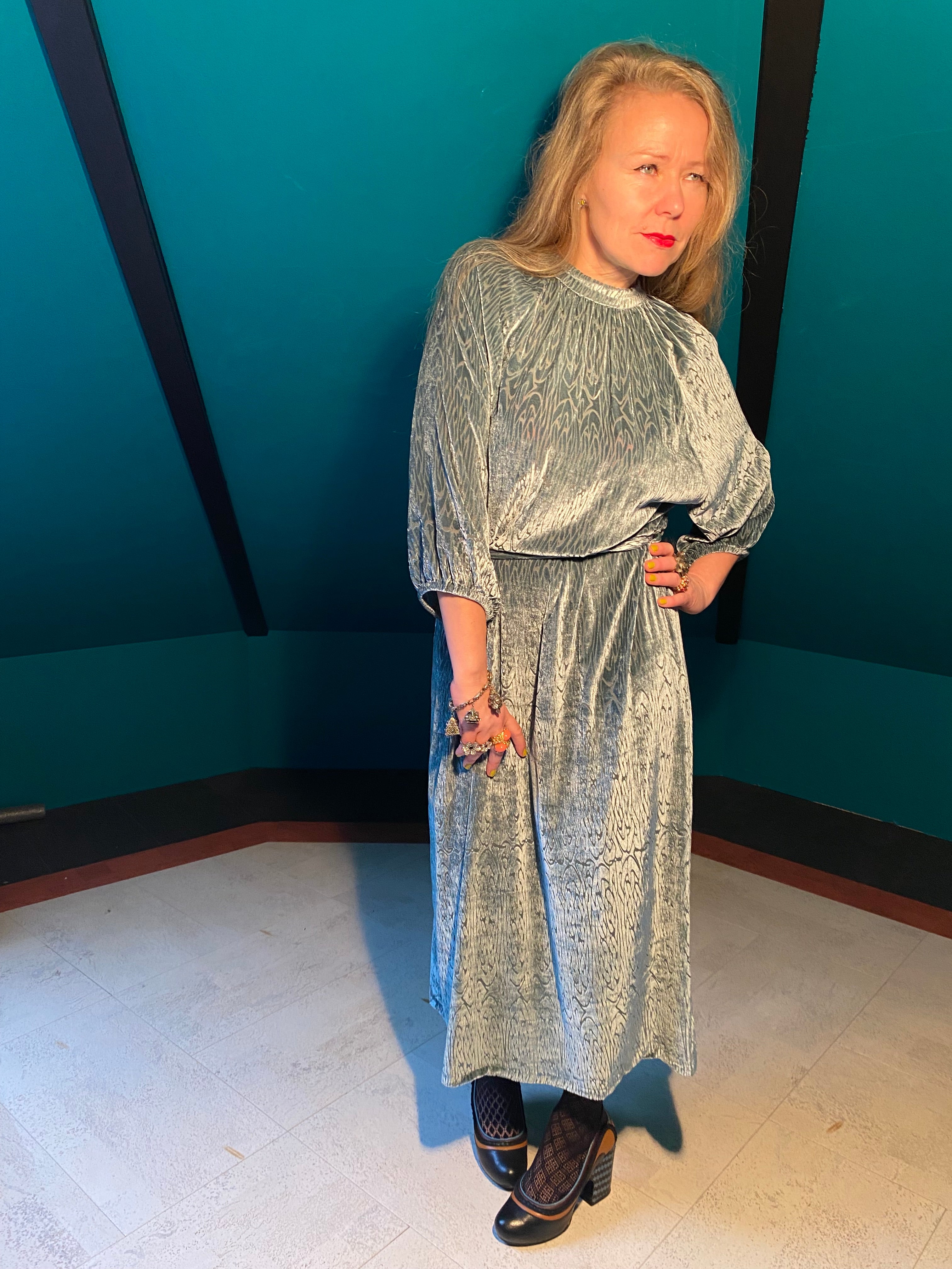 Ursula pale blue