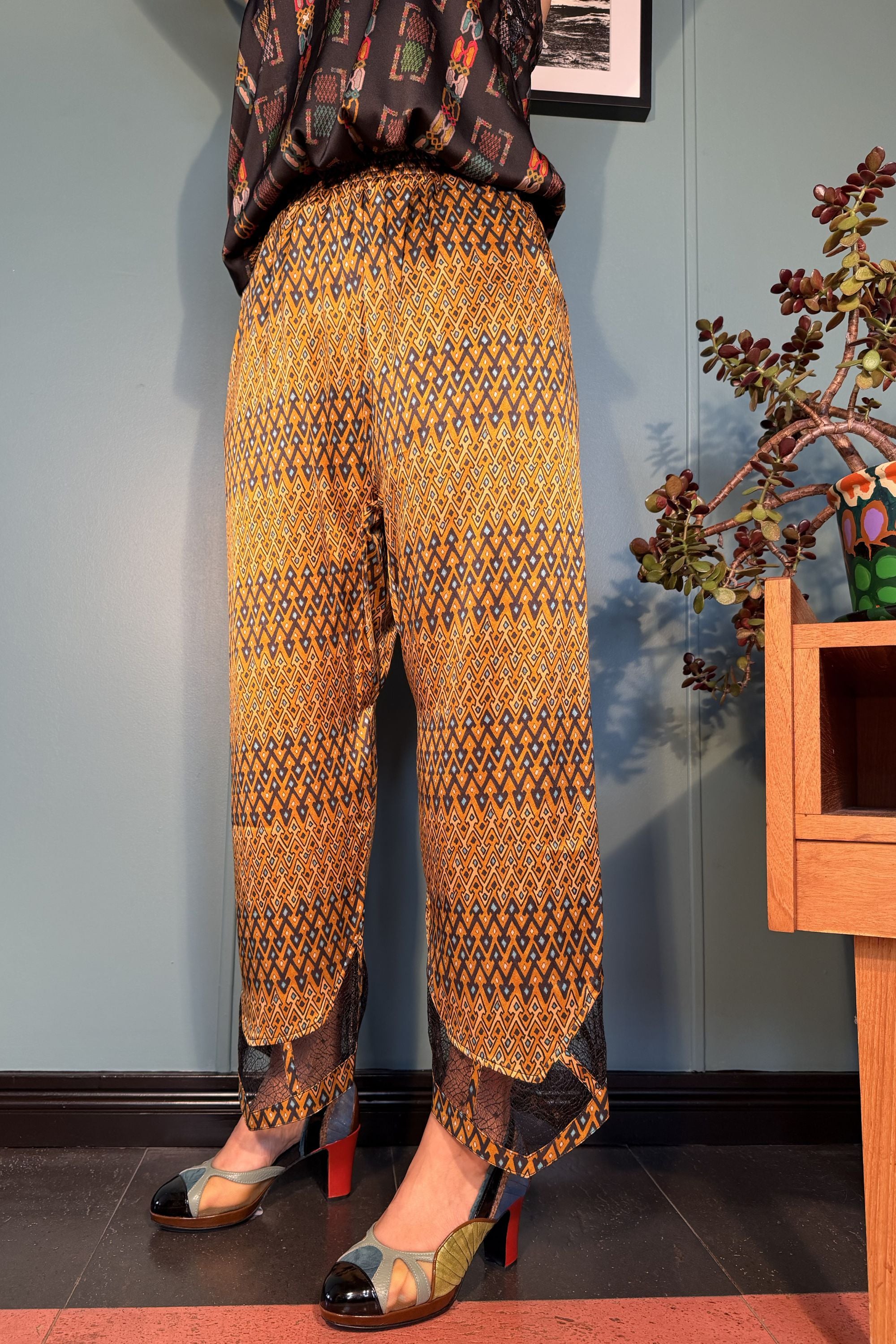 Zahara Silk Trousers – Sporrof Brown | Kron by Kronkron