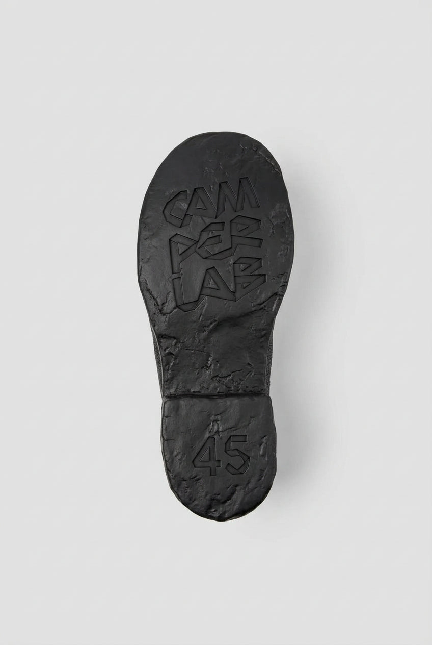 Natural rubber outsole of CamperLab Tormenta black and brown sneakers