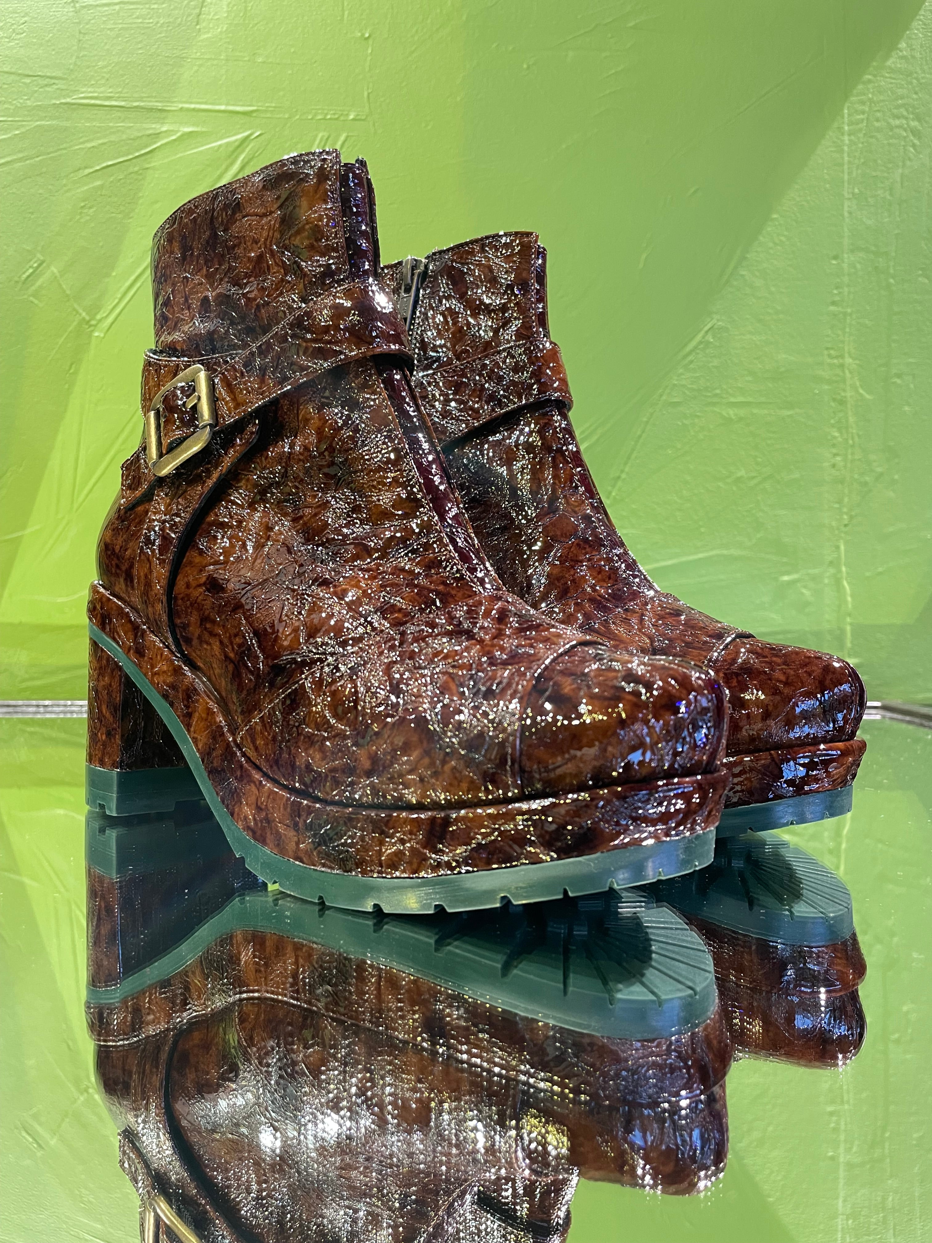 KR1904 brown