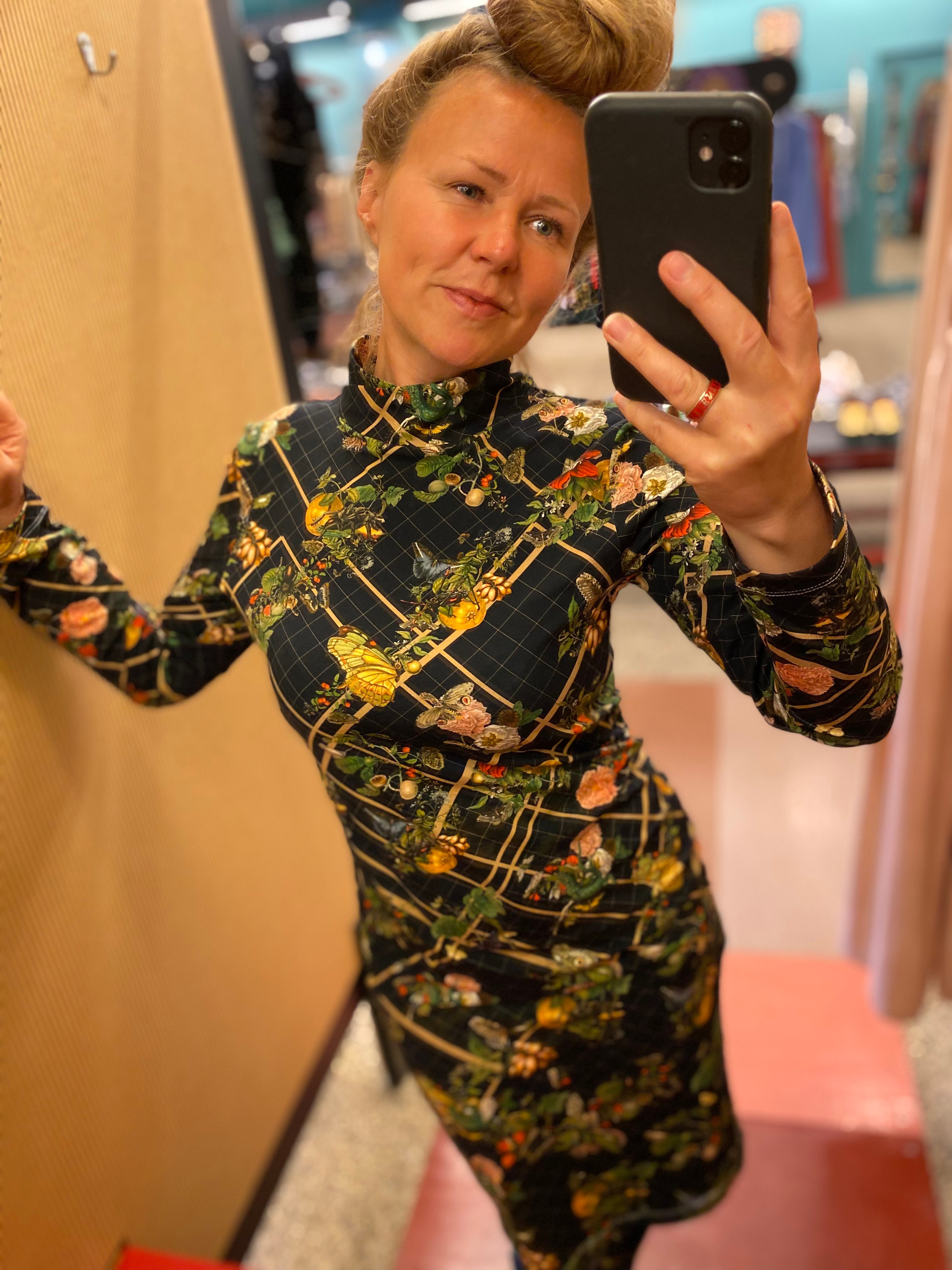 Dress 532 - House of bug black