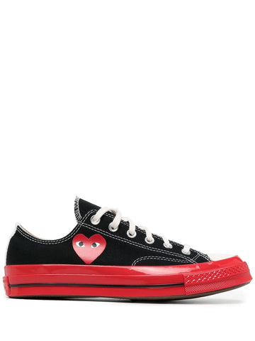 Comme des Garcons Play x Converse Low Top black with red sole