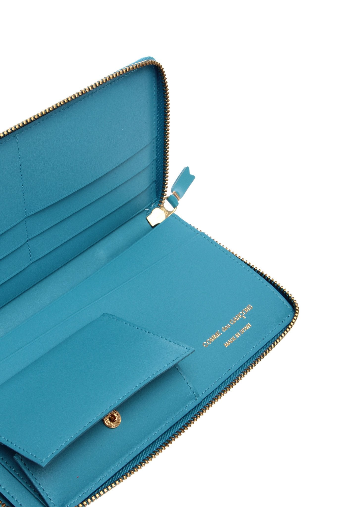 Embossed leather line (Blue SA2100E A)
