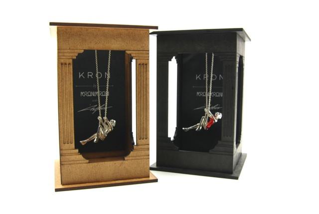 Swinging lady necklace