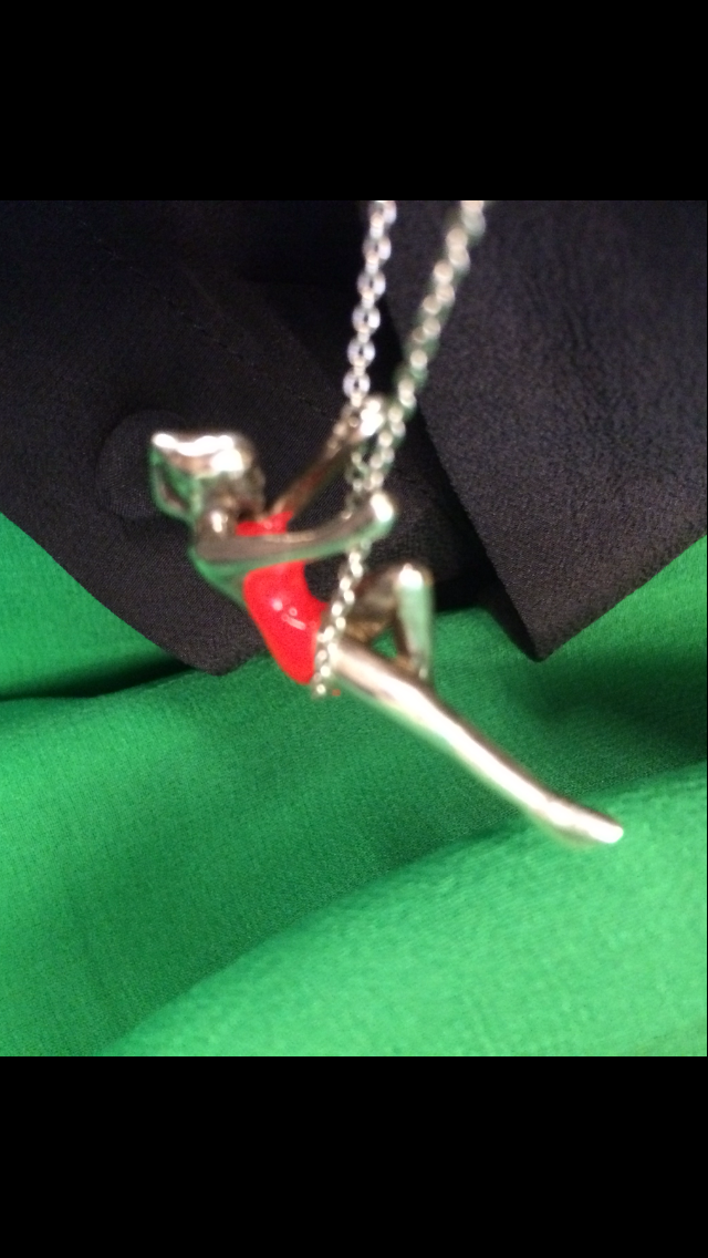 Swinging lady necklace