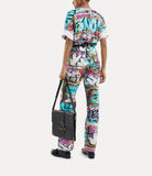 Baggy Jeans in Graffiti print