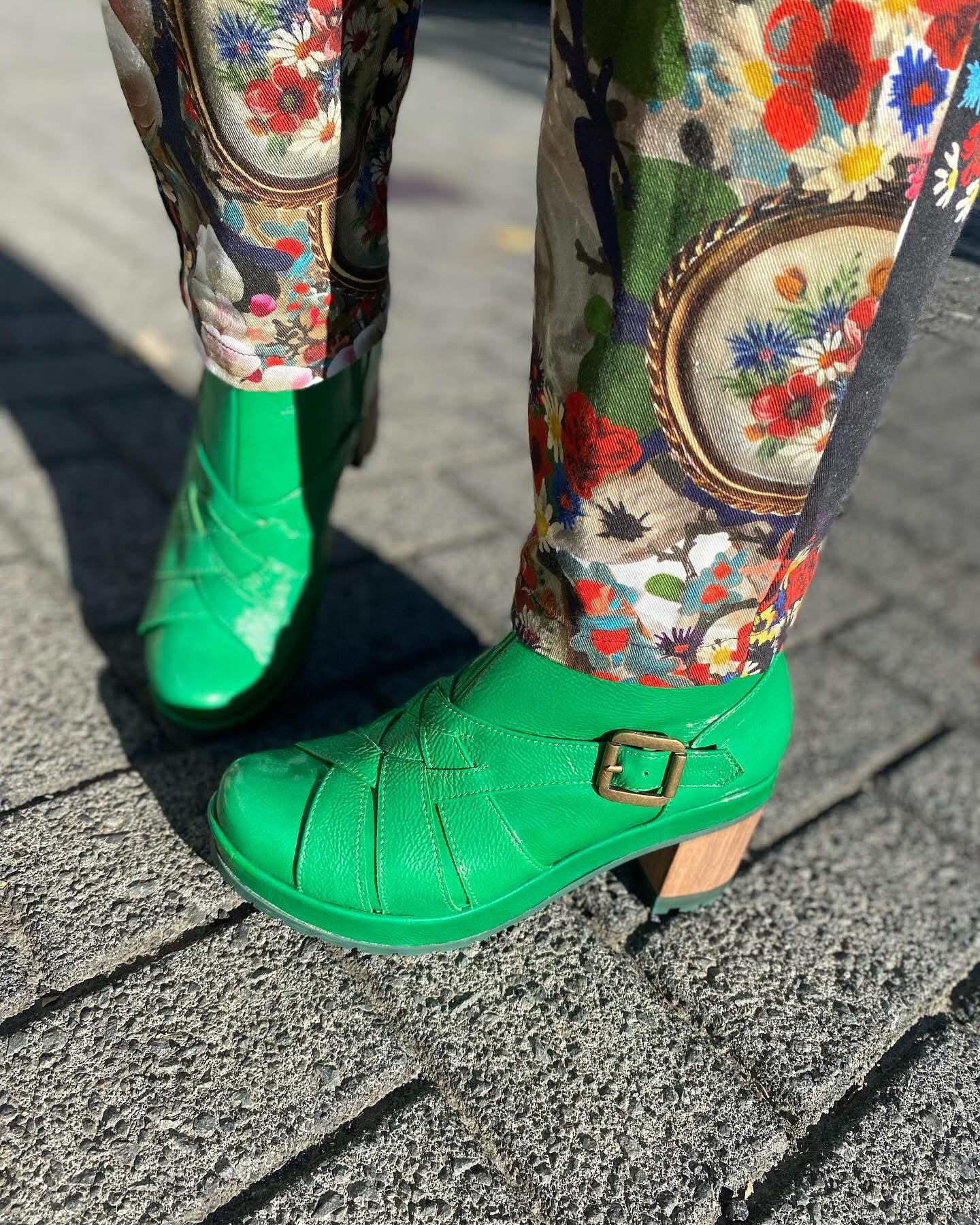 KR1801 Green patent