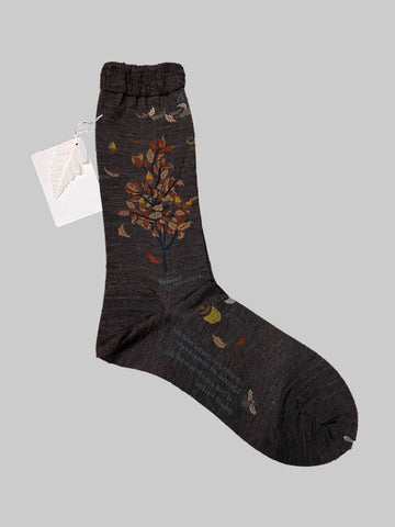 ANTIPAST Wind and acorn tree