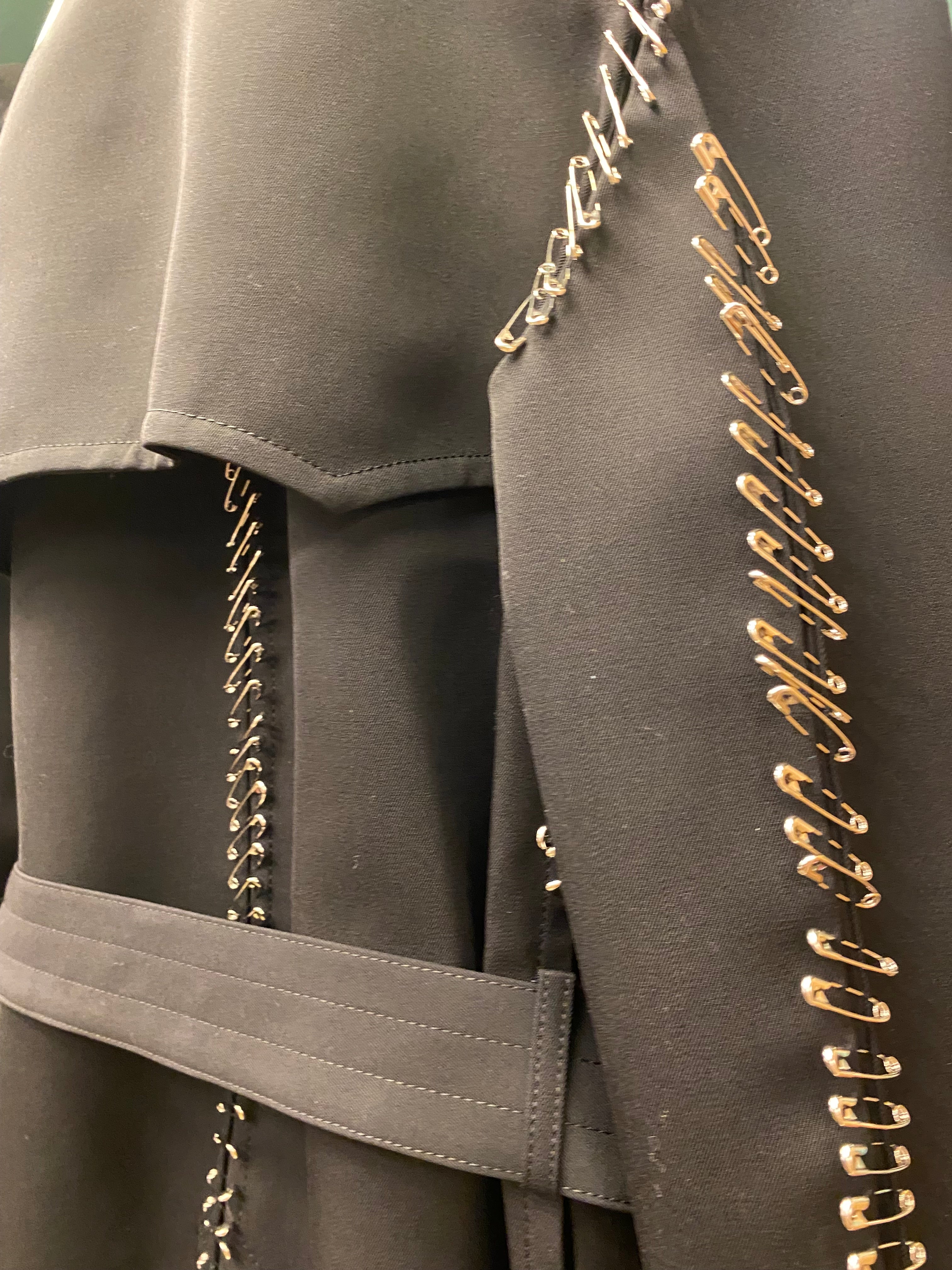 Safety Pin Coat black
