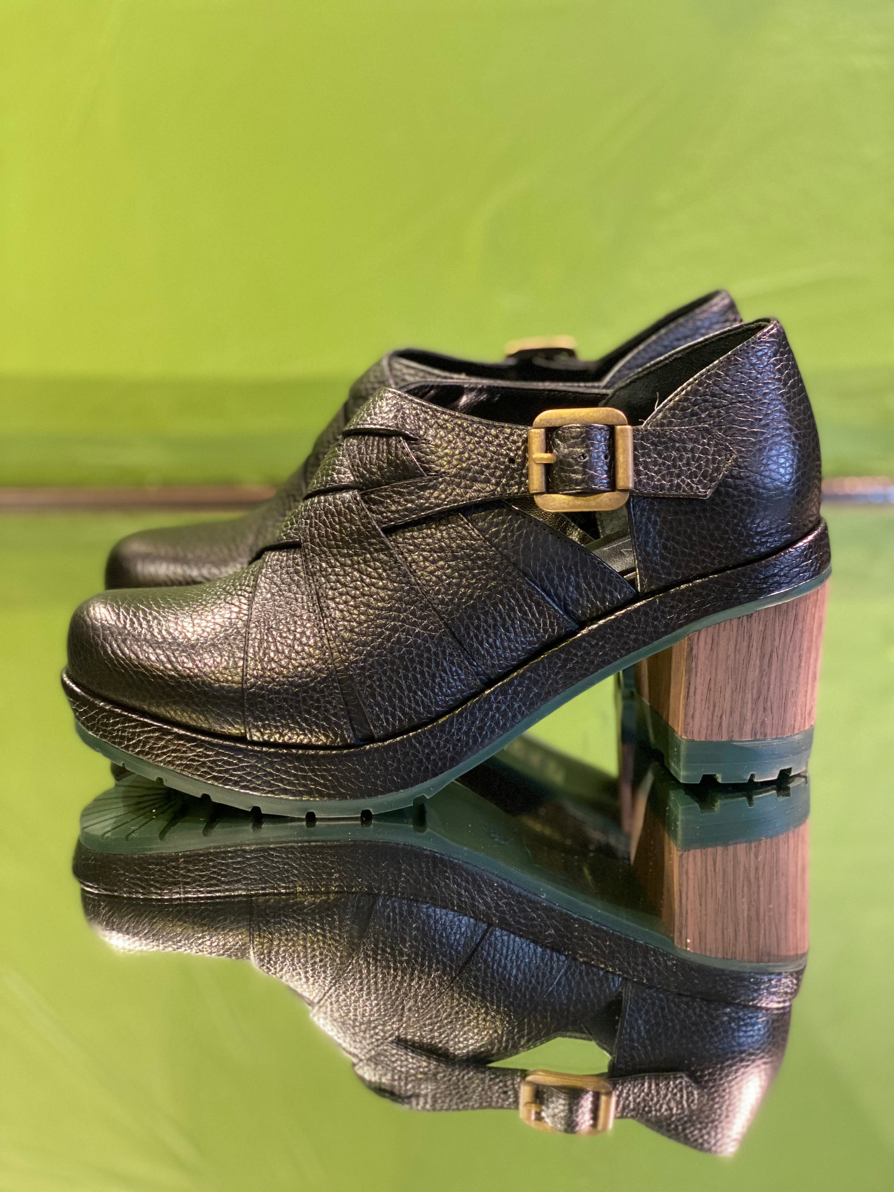 KR1901 black