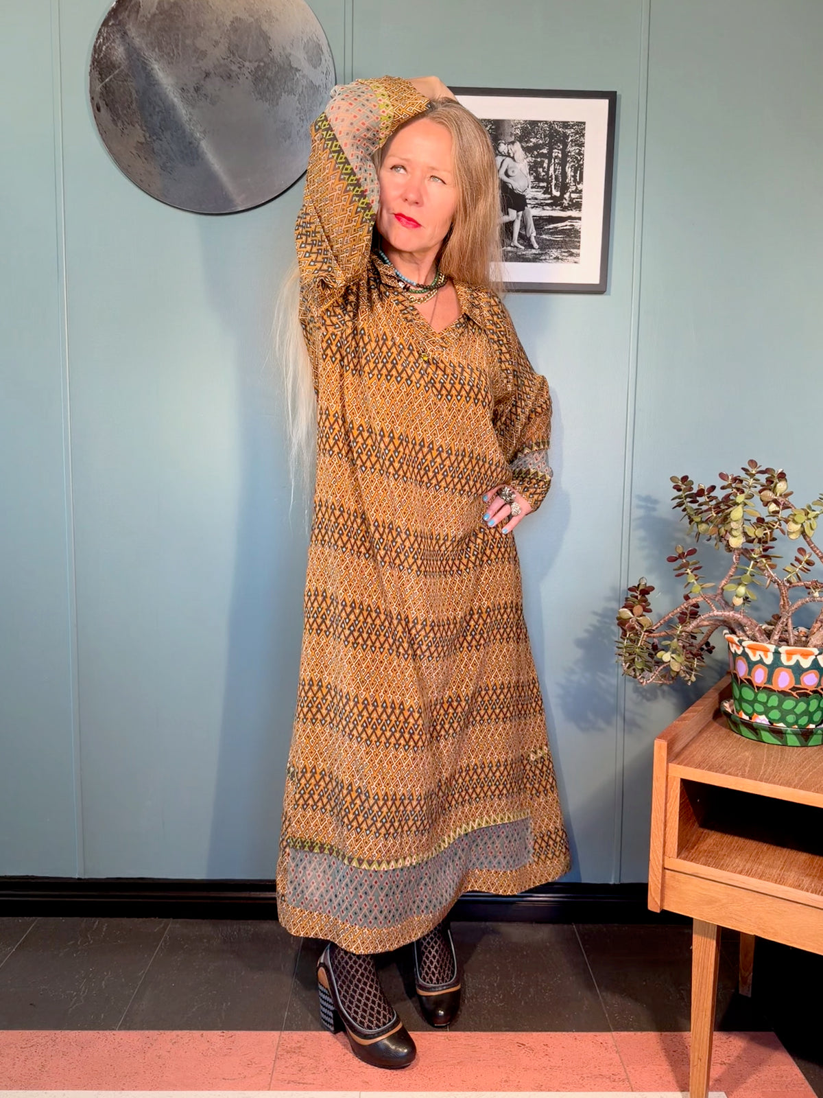 Kron by Kronkron Andrilla dress in Sporrof Brown & Blue showing the movement of the silk and contrasting lower hem panel