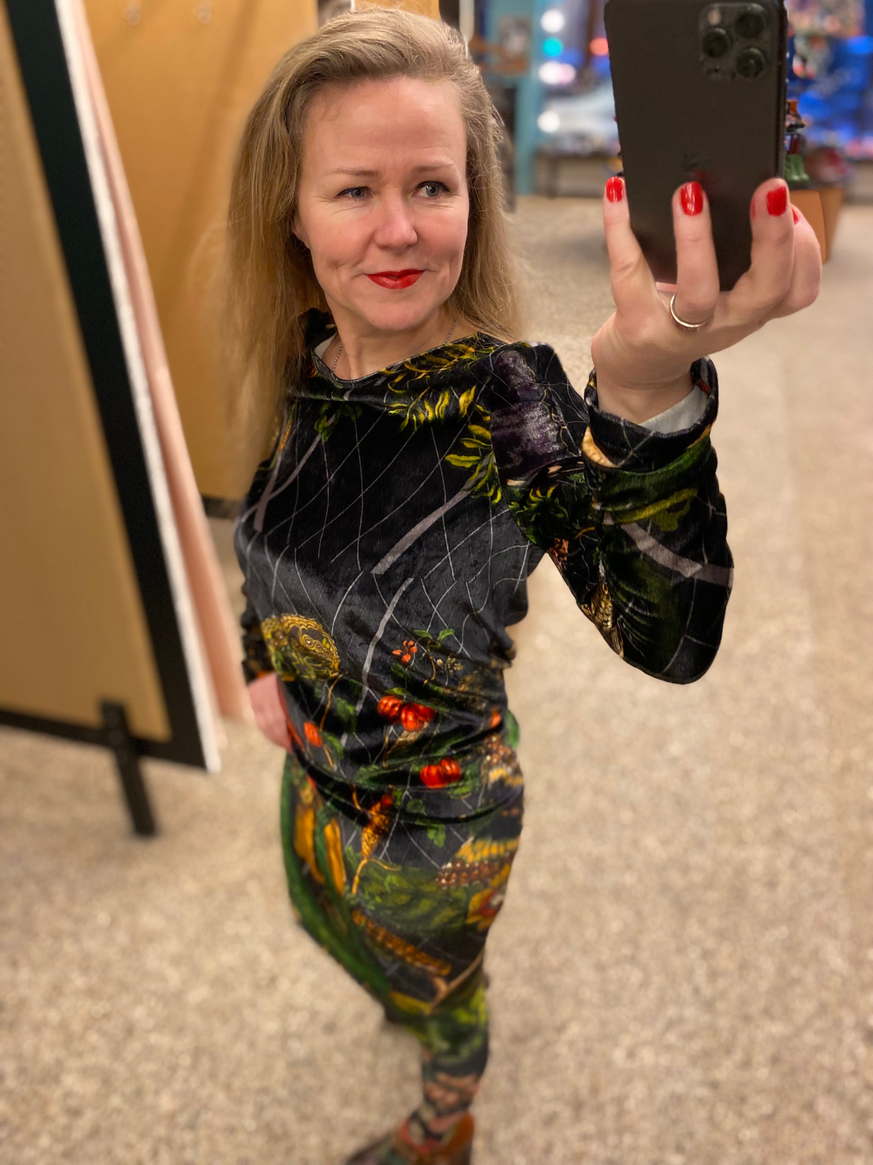 SERENA dress Family Bug- velvet version