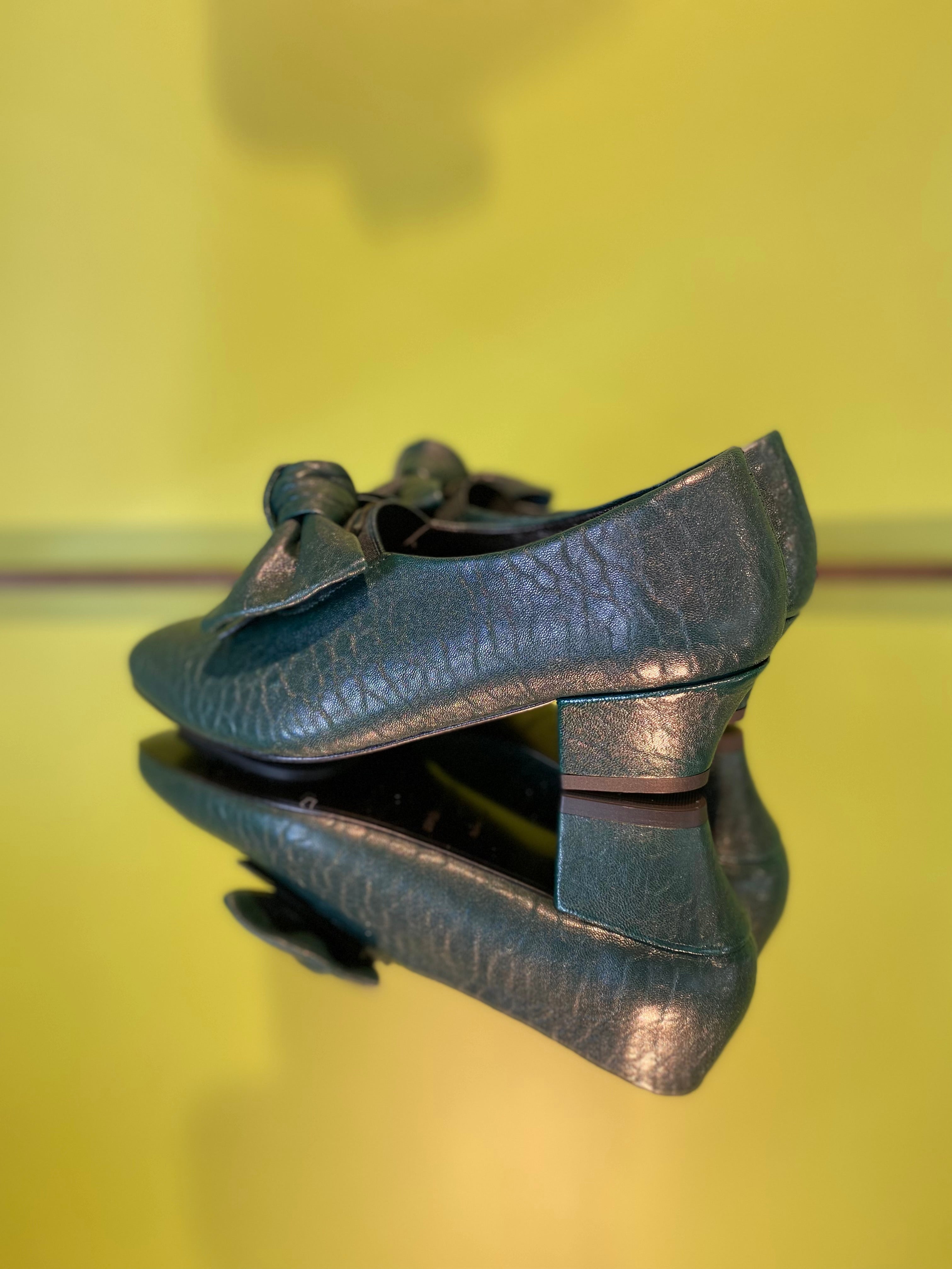 KR BOW SHOE opt.2