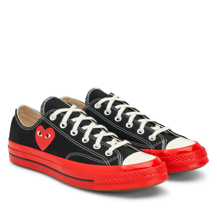 Comme des Garcons Play x Converse Low Top black with red sole