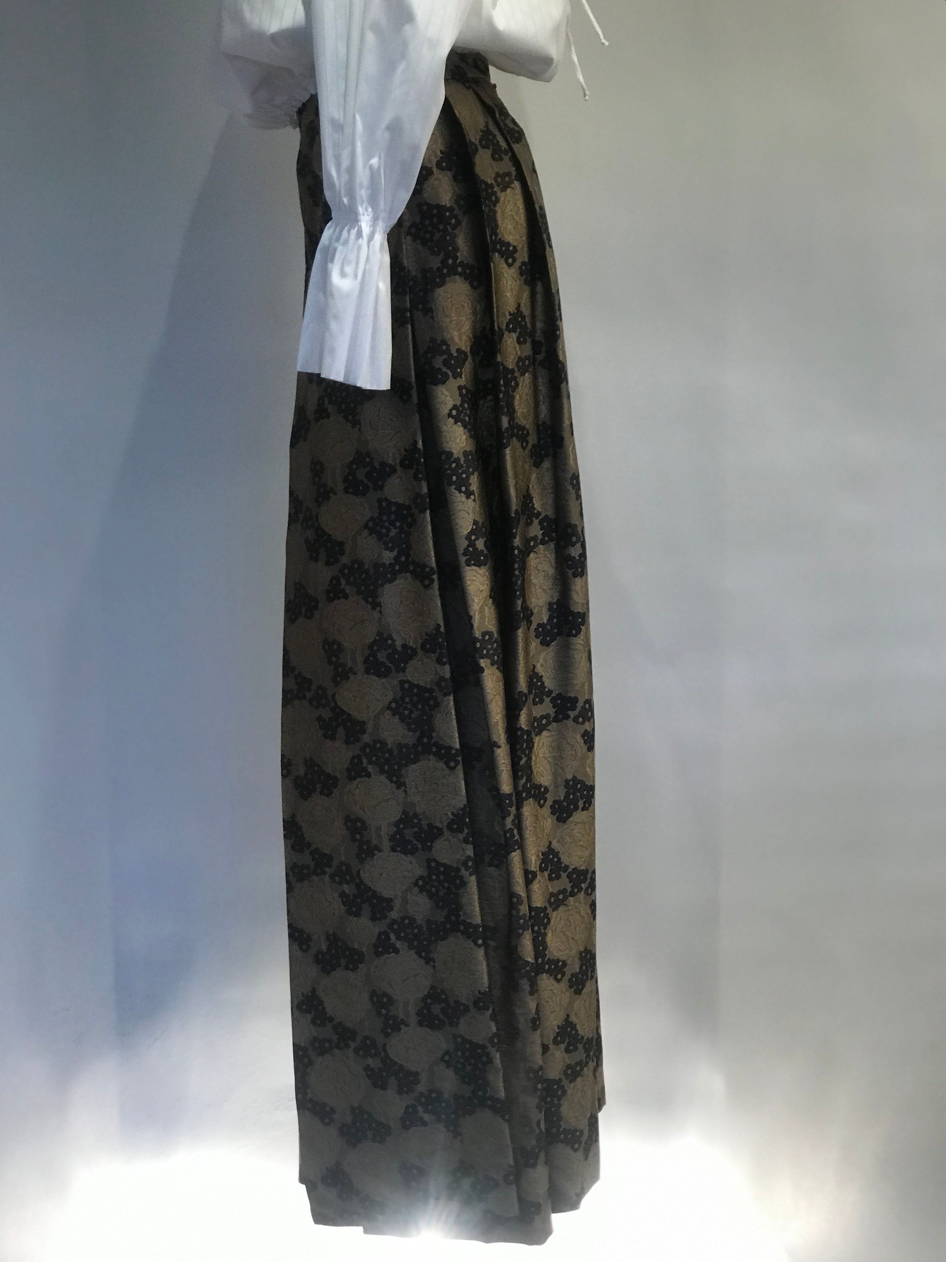 Long Adamant Skirt Beige/Blue